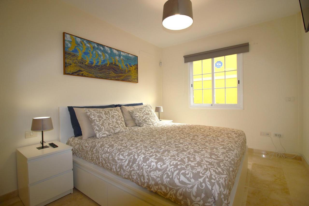 Paraiso Palm Mar Beautiful & Bright Renovated Apartment With Air Conditioning Exteriör bild