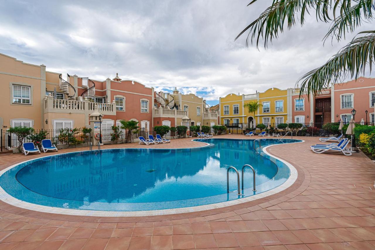 Paraiso Palm Mar Beautiful & Bright Renovated Apartment With Air Conditioning Exteriör bild