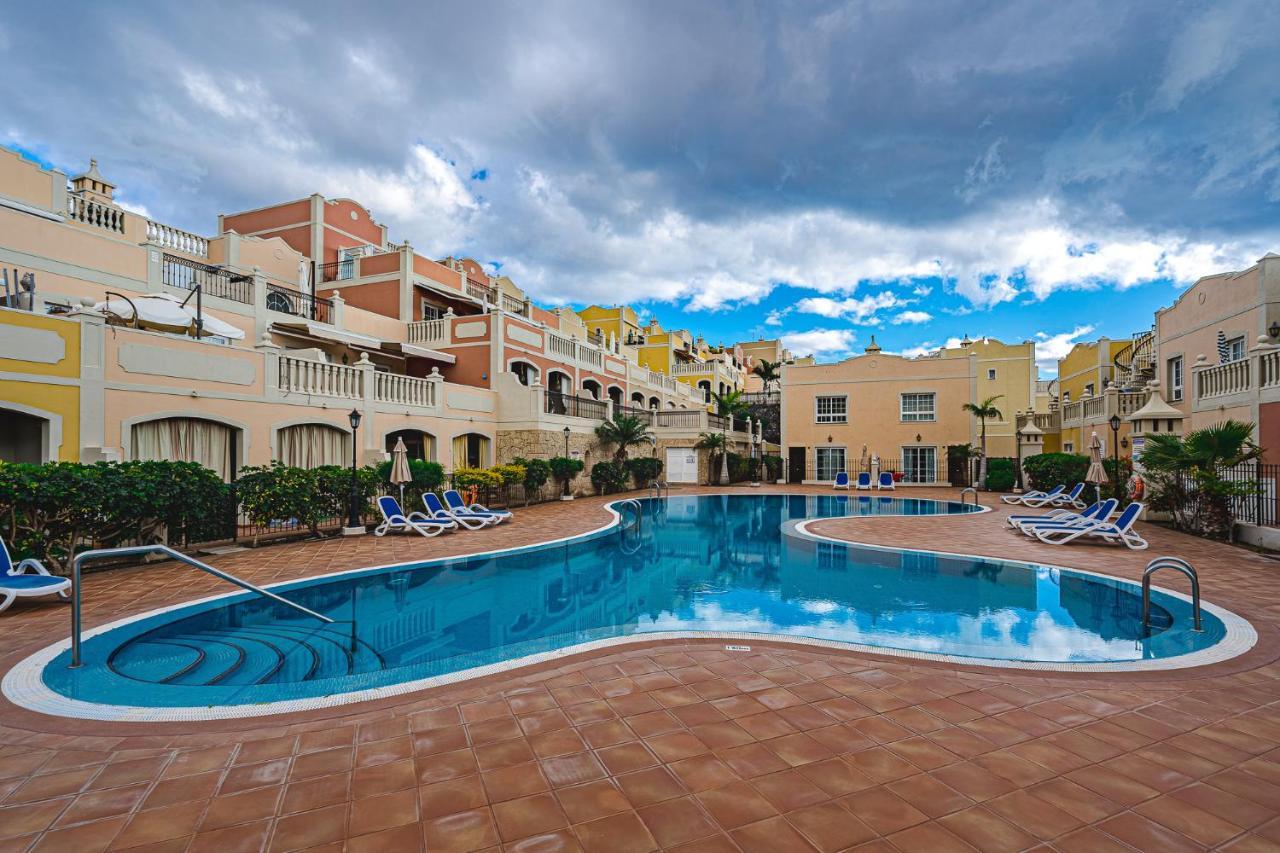 Paraiso Palm Mar Beautiful & Bright Renovated Apartment With Air Conditioning Exteriör bild