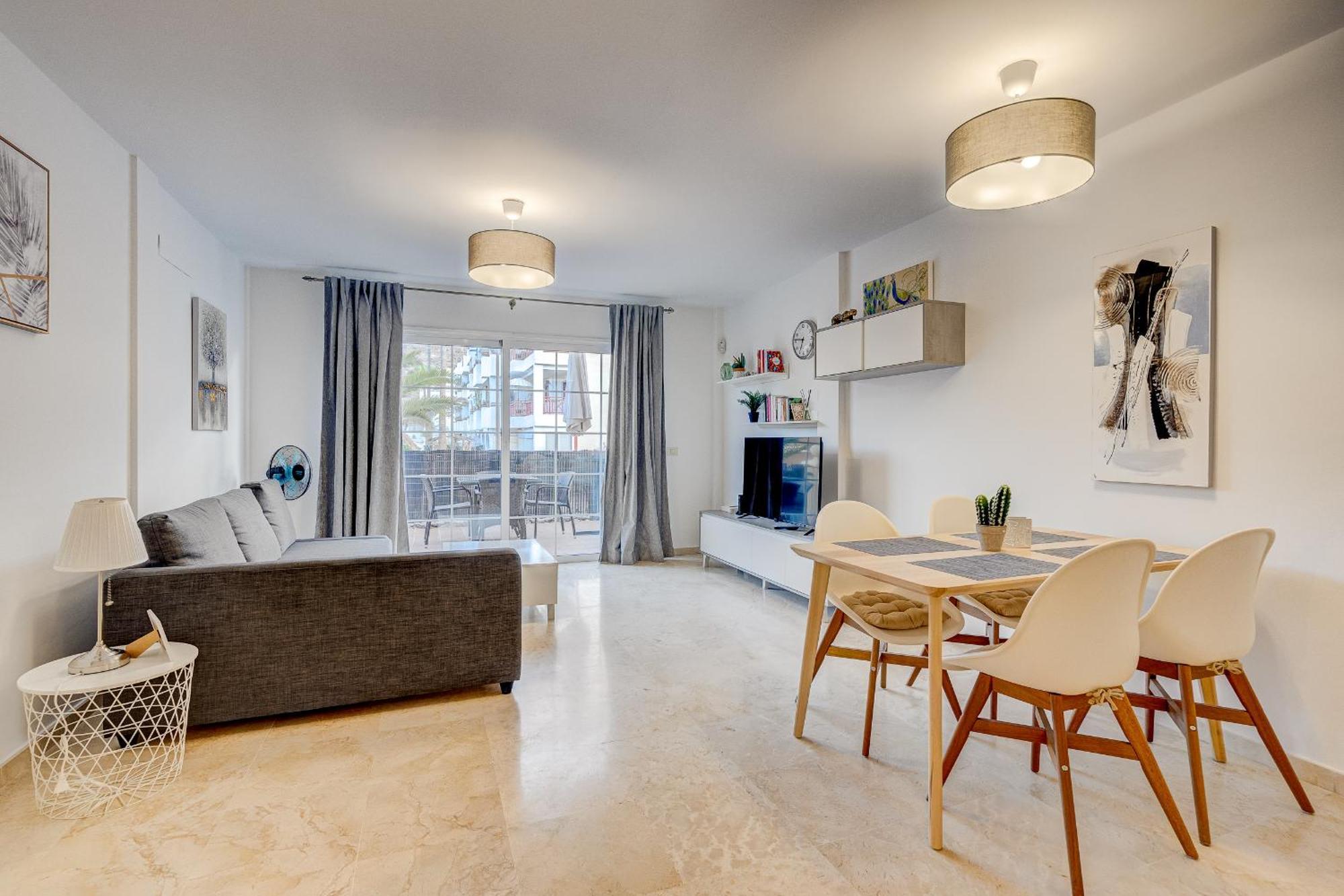 Paraiso Palm Mar Beautiful & Bright Renovated Apartment With Air Conditioning Exteriör bild