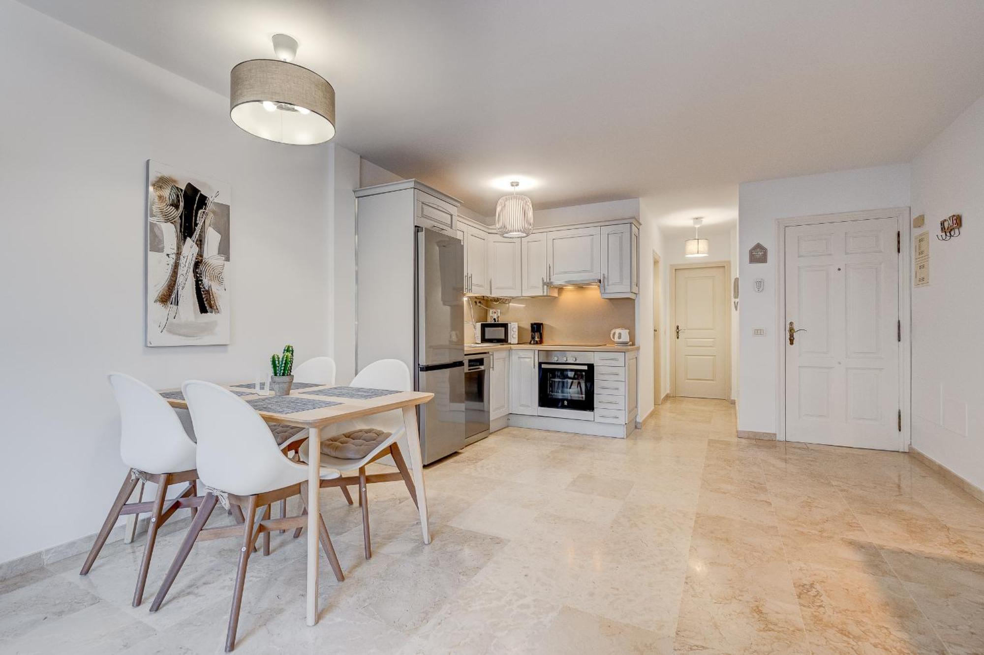 Paraiso Palm Mar Beautiful & Bright Renovated Apartment With Air Conditioning Exteriör bild