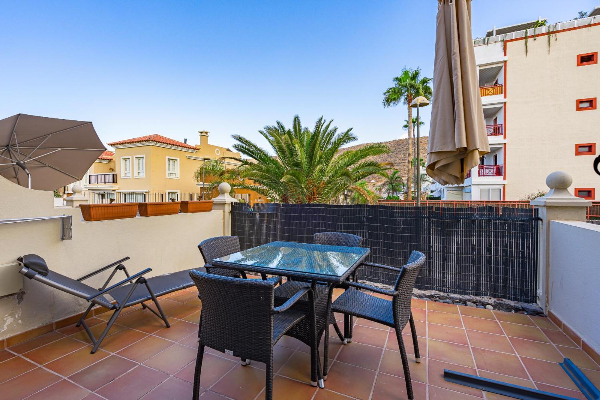 Paraiso Palm Mar Beautiful & Bright Renovated Apartment With Air Conditioning Exteriör bild